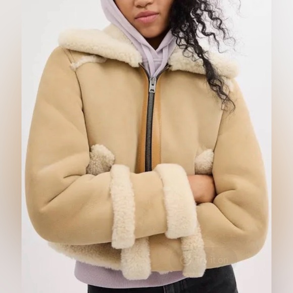 Coach Shearling Jacket in Sand Color Large Size NEW WITH TAGS - Picture 7 of 8